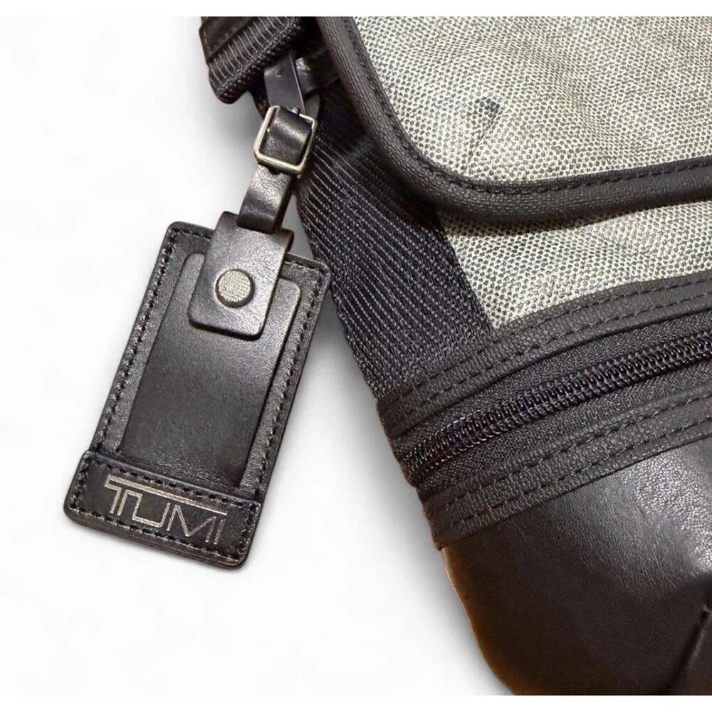 NWT Tumi Beale Crossbody Bag Gray w Black Leather Expandable Adjustable Strap